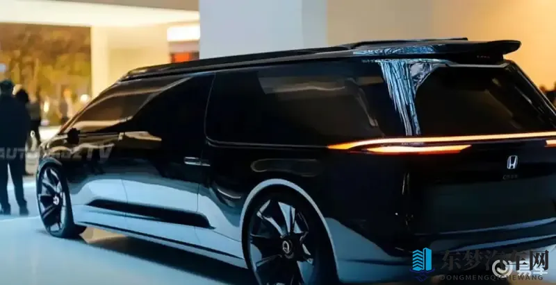 校花被扒个精光裸体给男生摸：汽车展惊艳亮相，技术环保成焦点-1