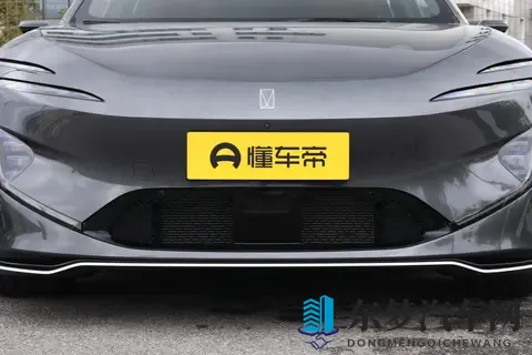 阿维塔 12：面面俱到，适合家用，适合大多数人的理想车-2