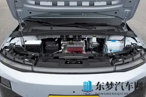 10万级纯电家轿的均衡标杆，它的“实在”，体现在每个细节-2