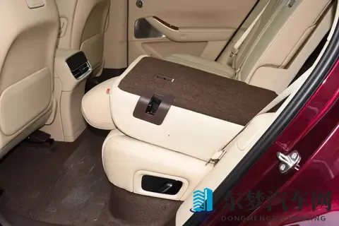 问界M7实施提车等待补贴 超期每日发放200元-3