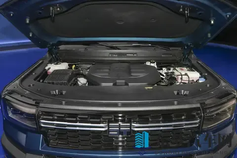 方盒子造型+空气悬架，纵横G700表现如何？-3