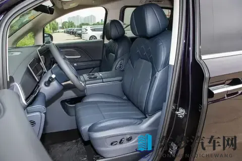 26款岚图梦想家：豪华MPV的标杆，内外兼修，全面升级-3