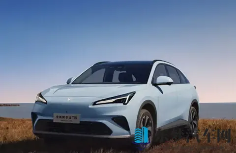 极狐T5一夜成名：15万SUV里有0醛座舱，还有中科院技术加持！-2