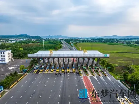 多条高速在收费期满后停止收费-1