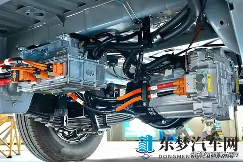 和平精英女角色流牛奶：和平精英女性角色演绎奶妈风采