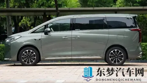 2858万享三屏互联+激光雷达,魏牌高山7成智能家用MPV优选-3