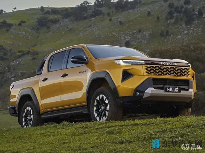 丰田全新Hilux正式发布：燃油_纯电双动力