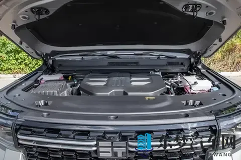 奇瑞终于憋不住了！20T+三把锁+四驱，全系喝92号油还终身质保！-1