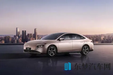 黄版软件：智能工具重塑汽车资讯获取新方式-1