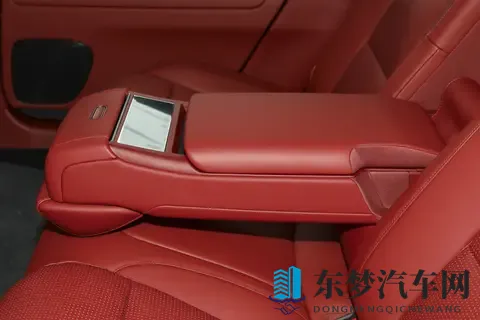 2026款阿维塔12四激光版即将预售，豪华体验再升级-1