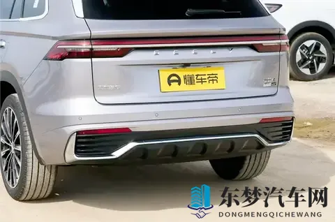 吉利星越L：燃油SUV销量破85万，入门版产品实力几何？-3