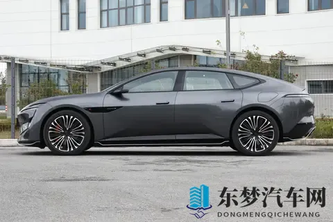 全系四激光雷达+华为科技赋能，阿维塔12四激光版实力如何？-1