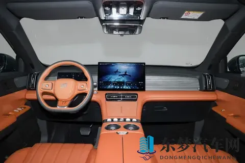 极限安全测试+终身质保，捷途X70L凭啥成为10万级七座SUV优选！-1