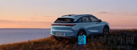 极狐T5:让智能驾驶融入日常-2