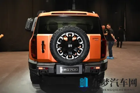 5 米车长 + 173 英寸吸顶屏！捷途纵横 G700 露营、商务，一台车全搞定-3