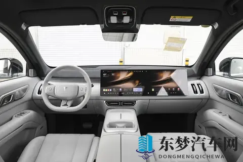 深蓝S09与蓝山,都是华为系6座SUV,家用选哪个更合适?-2