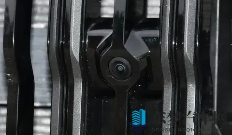 领克09探索版上市,搭载FYRA四驱+NAPPA座椅,性能与舒适兼备!-3