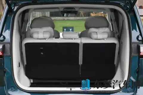 高端 MPV26款岚图梦想家 PHEV 乾崑版激光雷达辅助驾驶安全配置解读-2