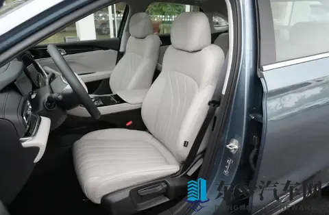 半夜妺妺让我c了6次：夜间试驾新车型：灯光耀眼、制动灵敏，智能辅助护航！