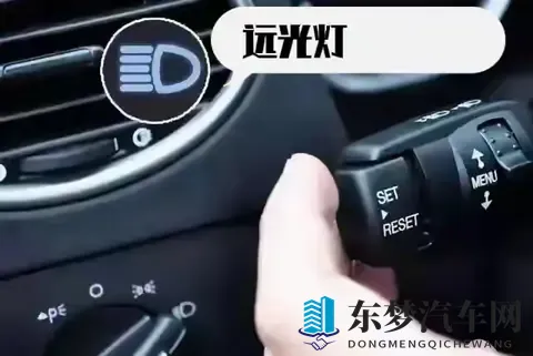 半夜妺妺让我c了6次：夜间试驾新车型：灯光耀眼、制动灵敏，智能辅助护航！-1