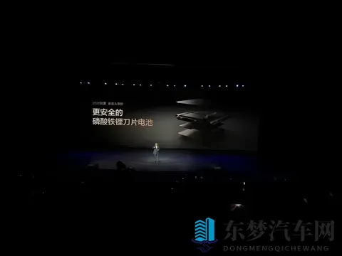自研旗舰级全能SUV,第五代瑞虎8优惠价929万元起!-1