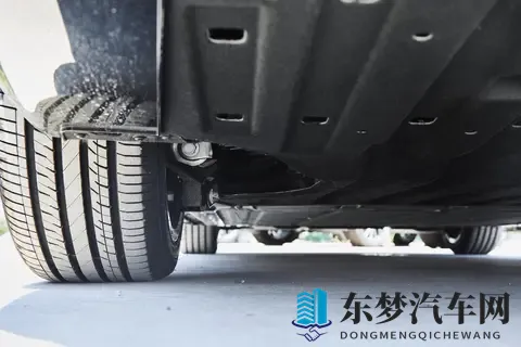 10万级纯电家轿该选谁？我开了几个月零跑B01，给你靠谱建议-1