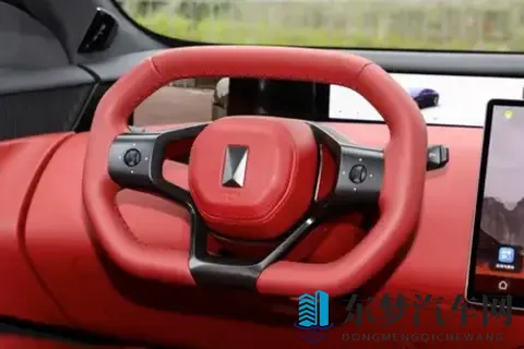 阿维塔12四激光版体验：智能安全与舒适配置的实际表现-1