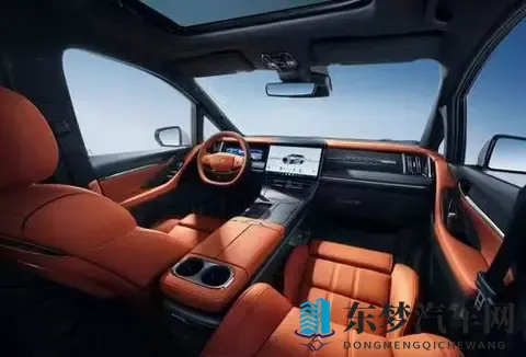 tube 24HDHD：汽车照明新突破，引领行业革新之路