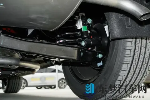 30岁小伙推荐捷途山海L7 PLUS,家用露营两不误!-3