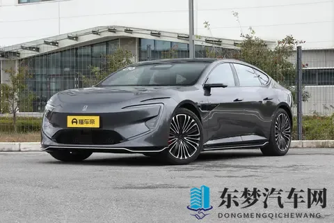 全系四激光雷达+华为科技赋能，阿维塔12四激光版实力如何？