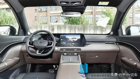 颜值智能双升级？实探新款CS55 PLUS插混版