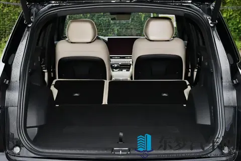 国产油车终于崛起！85万销量的吉利星越L，五大豪华实力全面解析-1