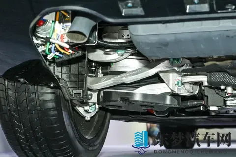 腾势N8L DM即将上市，C级豪华SUV，大六座布局，价格如何？