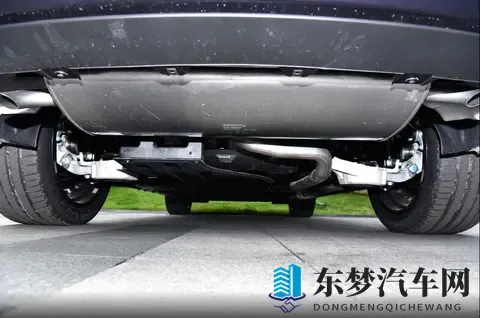 家用SUV怎么选?试驾东风奕派2026款eπ008五座版,值得买吗?-1