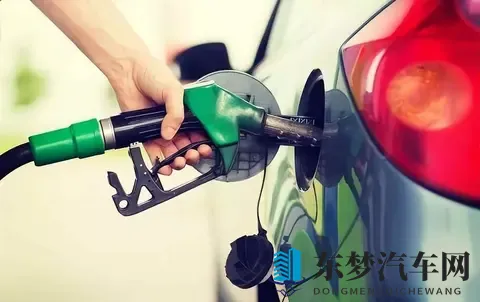 燃油车时代会很快结束?内行人预测:油价很可能是最后的关键!-2