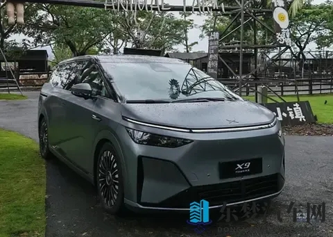 靠增程版车型，在中大型MPV市场，小鹏X9能否成功逆袭？-1