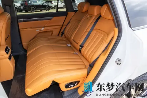 五座增程SUV，1220km续航，东风奕派2026款eπ008适合家用-3