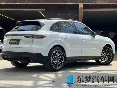 女生肌肌:女性购车必看:揭秘汽车座椅与方向盘的“女性化”设计-1