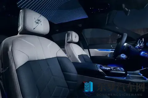 国内没有的特供“宝马好物”：天狼星Suhail Edition限量版BMW 760i-1