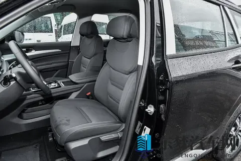 领睿：把“大只家用SUV”的舒适感做满