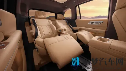 深蓝S09 才2399万！大六座SUV，续航1200公里，带冰箱，真香-1