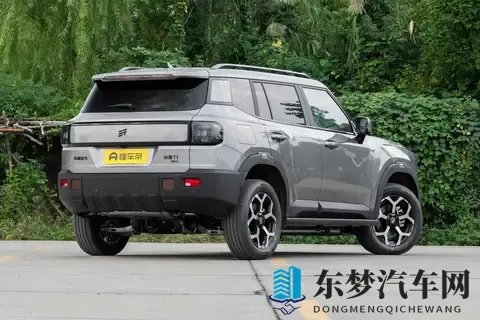 15万级方盒新选：捷途山海T1深度解析，通勤越野真能两全？-1