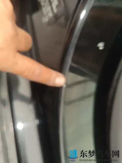 同桌扒开我腿用震蛋器折磨我:这些汽车细节,让驾驶告别折磨-1