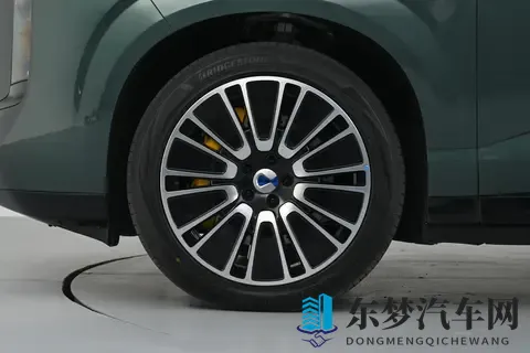 大六座SUV选车指南，腾势N8L DM适合家用吗？-1