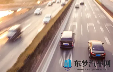 电车开3年才懂的4个 “黄金技巧”：省电护电池，越开越省心-1