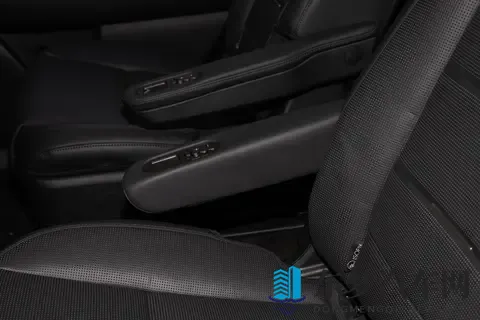 新一代帕里斯帝：科技与舒适兼顾的旗舰之选-2