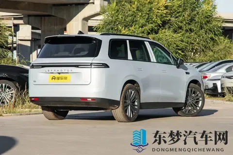 预算20万元以内，想买六座SUV？零跑C16值得一看！-1