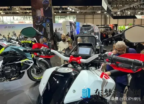 米兰车展丨贝纳利TRK 902XP、TRK 602X双车齐发