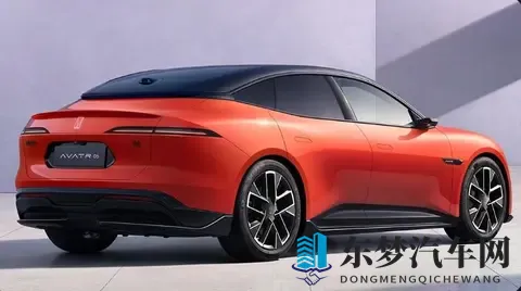 阿维塔06 Elite版上市，标配华为乾崑ADS 4 Max，增程和纯电可选-1