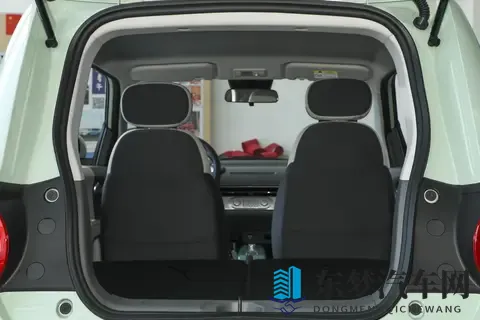 2025款长安Lumin：微型纯电车中的“国民代步选手”-3